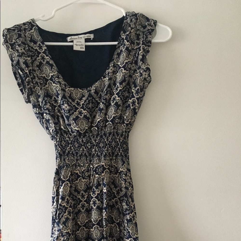 Patterned dress. MUST GO 🎉